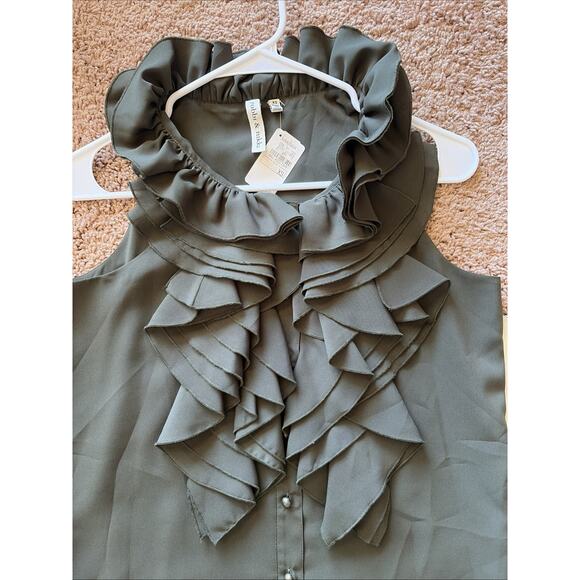 Robbi & Nikki Olive Green Ruffle Sleeveless Tank Blouse Shirt Top XS NEW NWT - Picture 3 of 13
